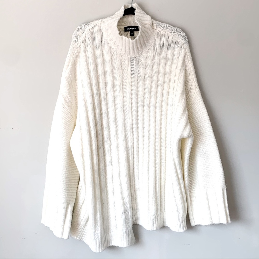 Express Ivory Oversized Ribbed Turtleneck Sweater
